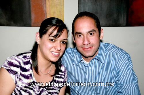 27032010 Gerardo Muñoz y Loretta Sánchez.