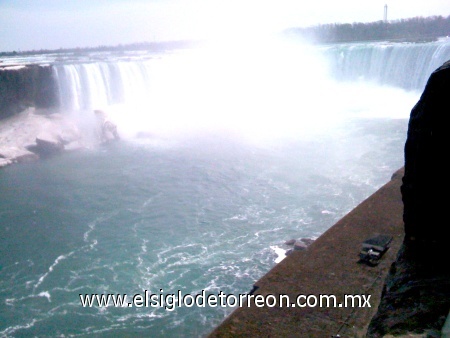 Niaragara Falls, Ontario 2 de abril  2010. Enviada por Luis Daniel Pérez.