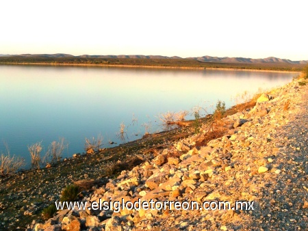 Presa Genty en Ej. Dárias, Mpo. Viesca, Coah. Enviada por Nicolasa García.