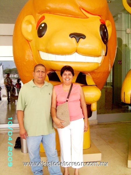 Esta foto es en Monterrey en el Museo de História en nuestras vacaciones de semana santa mi esposa y yo. Enviada por Nacho  y Marina.