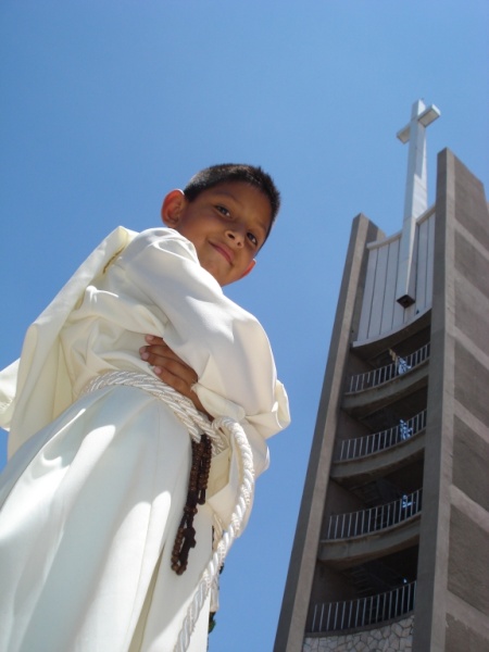 Primera comunión de Alfredo Adolfo Miranda Portillo. La ceremonia se llevó a cabo el día 19 de Junio de 2010 en Torreón, Coahuila.