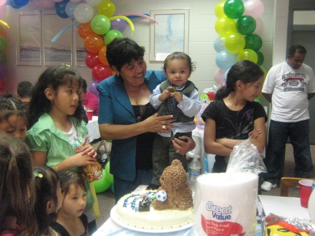 Primer año de Alexander 
Ortiz y 4 años de Alexa Ortiz en Madison Wisconsin, Junio de 2010. Fotografía enviada por Irene Hernández.