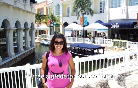 En la Isla shopping Village Cancún Quintana Roo. Fotografía enviada por Marcela Cruz.