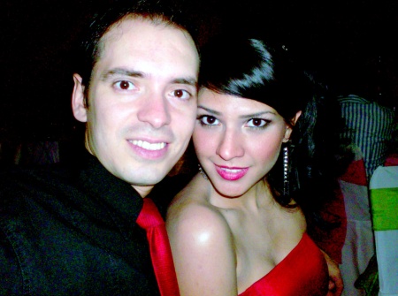 Fernando Chairez y Deby Flores en unos XV´s.