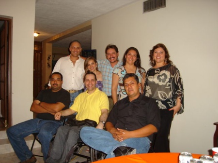 Reunión de amigos en San Pedro, José Luis, Emylu, Juan Carlos, Lily, Bety, Luis, Fernando y Javier.