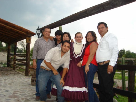 Visita a Tula Hidalgo julio 2007. Fotografía enviada por Ernesto Gerardo Muñiz Sifuentes.