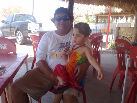 Con mi Daddy en Puerto Peñasco, Sonora envíada por Renata Ríos.