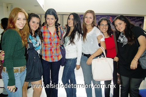 Pilar, Brianda, Liliana, Karla Rubio, Karla Rivas, Mercedes y Aranzazú.