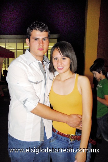 Alejandro Quiñones y Mariana Torres.