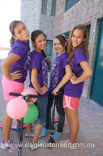 Miranda Mourey, Marcela Soto, Mariana Castro y Pamela Colores.