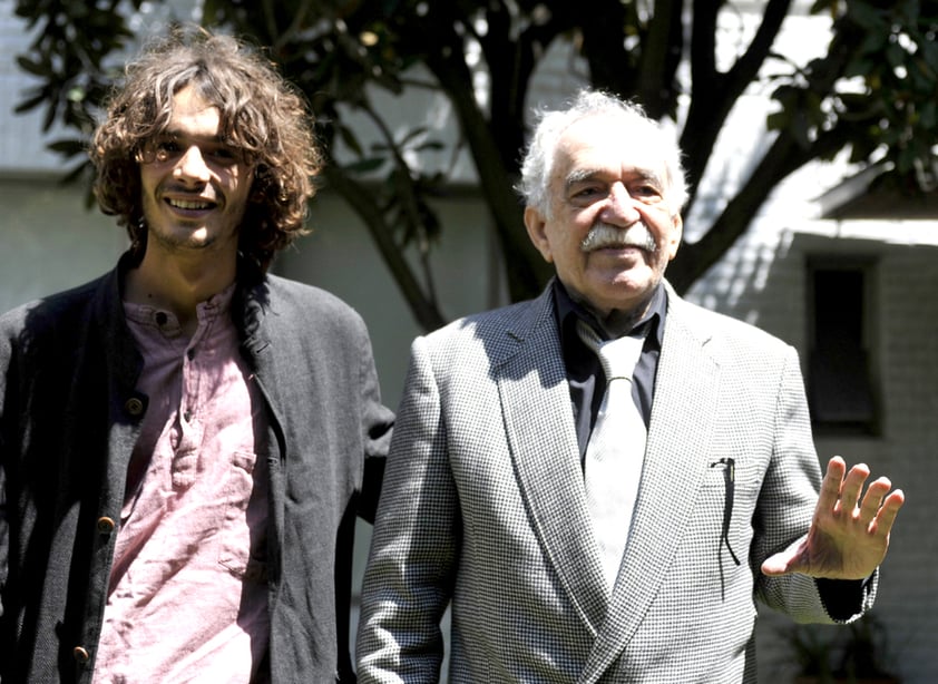 García Márquez lució sonriente junto a su nieto.