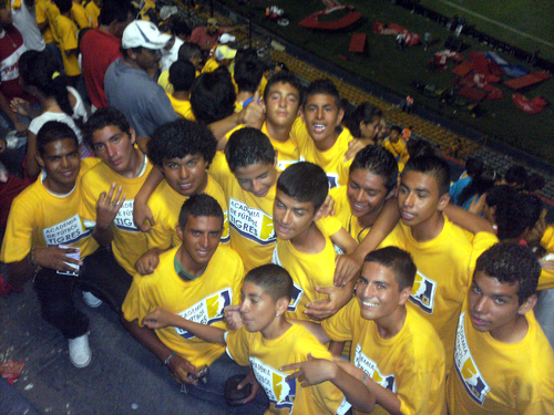 Equipo Cat.96 97 de academia de Tigres Torreón en la bombonera de Mty en el 2011