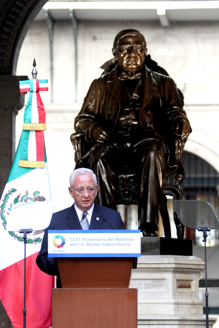 En el marco del 206 aniversario del natalicio de Benito Juárez, Silva Meza dijo categórico: "No el abuso del poder, paso previo al autoritarismo y a la impunidad; no la creencia de que la ley puede cumplirse a capricho. En el Poder Judicial queremos que imperen los valores y principios constitucionales".