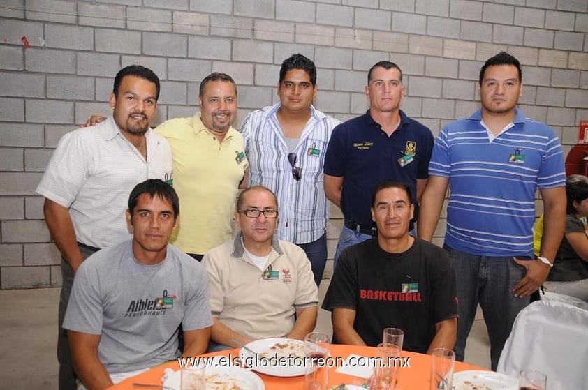 24052012 ÓSCAR  Morales, Antonio Márquez, Gabriel Cassio, Luis Enrique Chávez, Juan Escobar, Sacarías Marín, Carlos Villarreal y Rodolfo García.