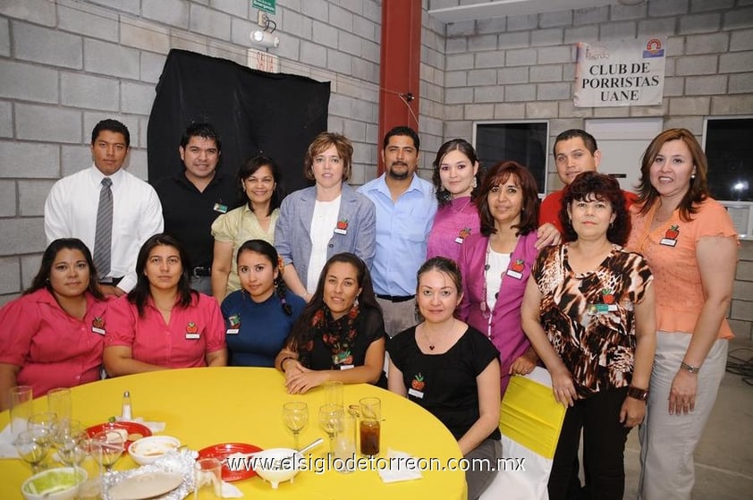 24052012 EDUARDO  Mayer, Carlos Millar, Humberto Galarza, Luis Soriano, Tania Campos, Daniela Bermúdez, Griselda García y Cecilia Rendón.