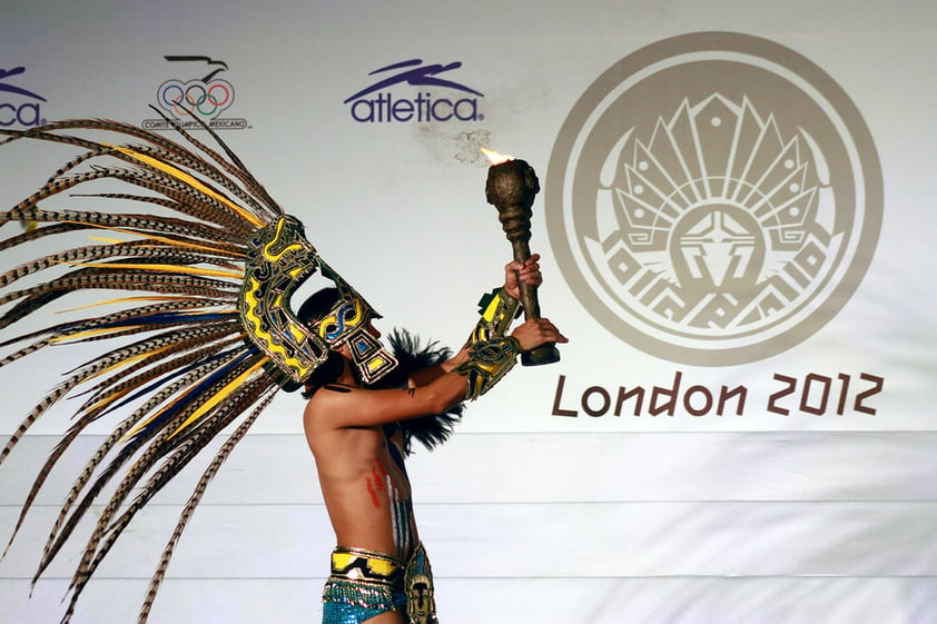 La máxima inspiración fueron símbolos mayas donde resalta el 2012, con predominio de dos de los tres colores de la bandera nacional.