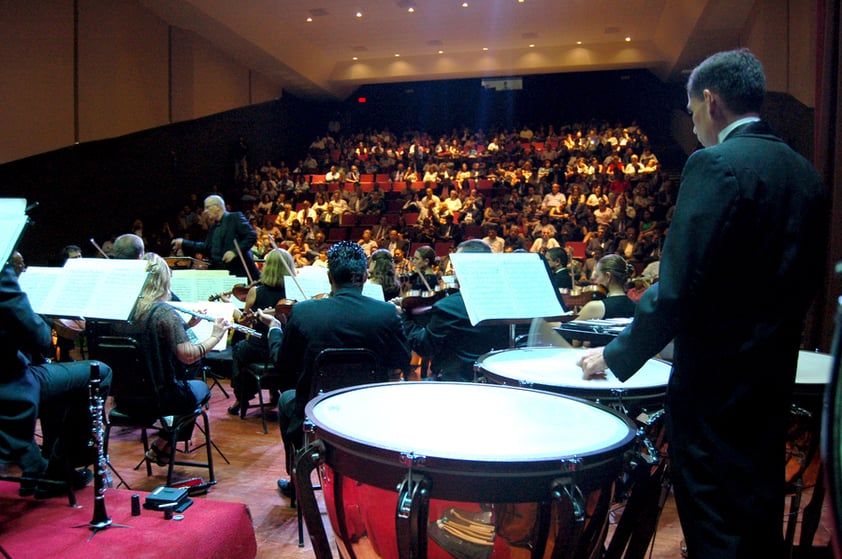 En medio de apalusos y agradecimientos, los asistentes reconocieron a la orquesta coahuilense su concierto, el primer acto cultural que iniciará una nueva historia para el Centauro del Norte.