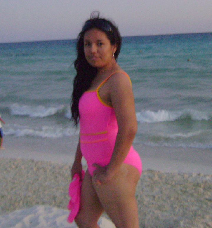 Abril en su visita a las hermosas playas de Cancun, Quintana Roo.