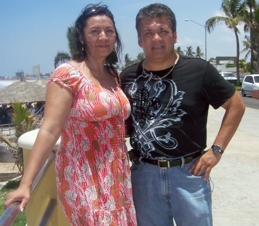 Yadira Fernàndez y Manolo Alvarado en Mazatlán Sin.