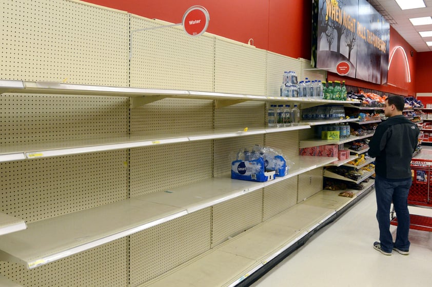 Expertos en el clima alertaron que un muro de agua podría inundar Nueva York.