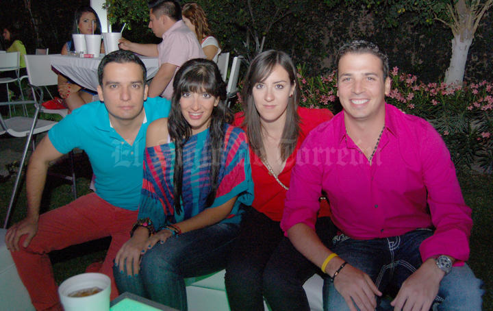 Alejandro, Ani, Liz y Jesús.