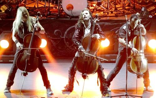 10 de enero. Apocalyptica | Los metales y las cuerdas sinfónicos volvieron a sonar en la capital mexicana para complacer a las casi 10 mil almas que se congregaron en el Auditorio Nacional, para ser parte de una energética velada ofrecida por Apocalyptica.