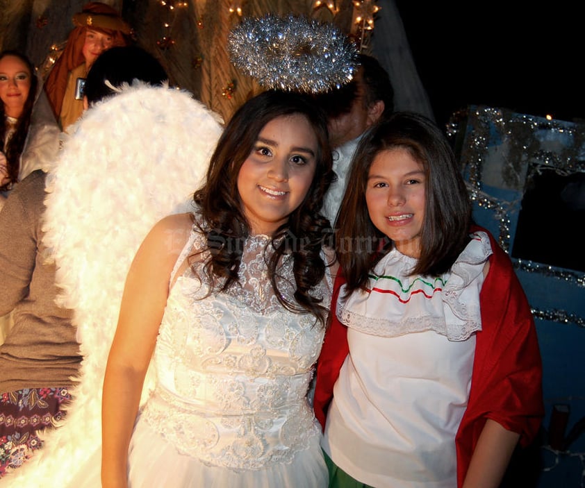 18122012 EVENTO NAVIDEÑO.  Gloria y Alejandra.