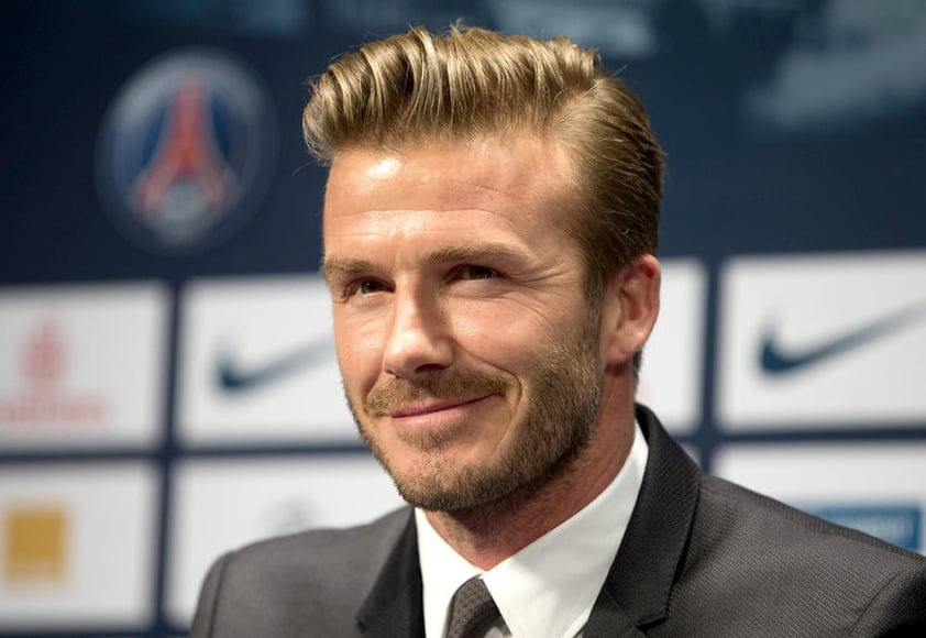 A sus 37 años, David Beckham jugará al lado de figuras como Zlatan Ibrahimovic, Thiago Silva, Javier Pastore y Ezequiel Lavezzi, en el club que dirige el italiano Carlo Ancelotti.