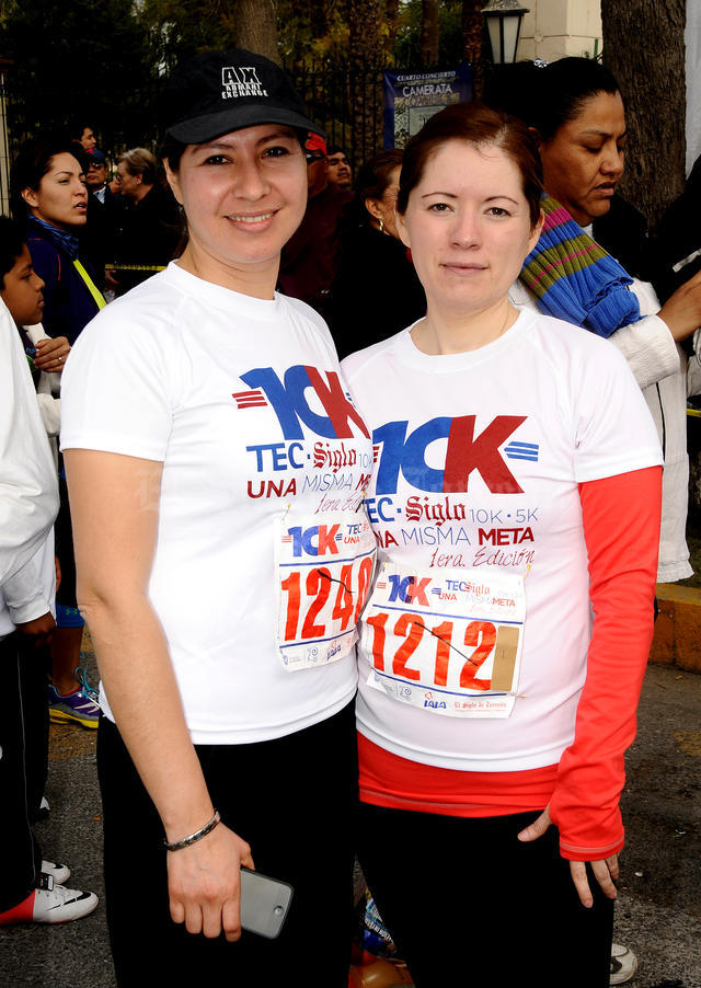 Ana Laura García y Martha Mireles.