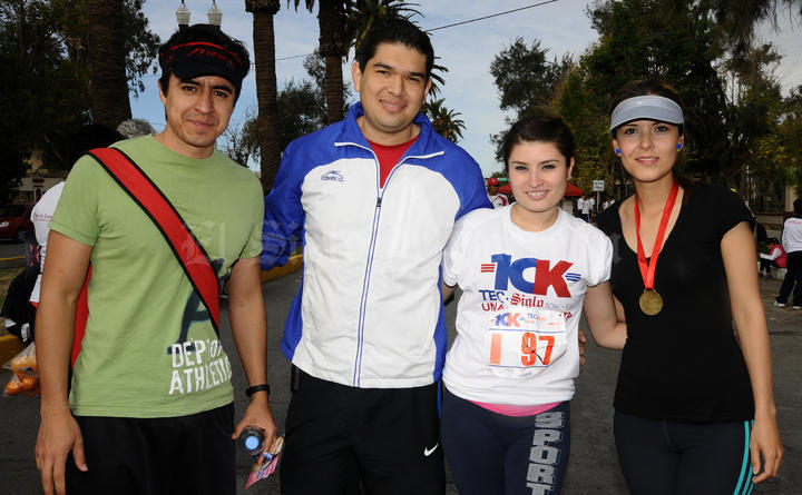 Isaac, Sab, Sara y Miriam.