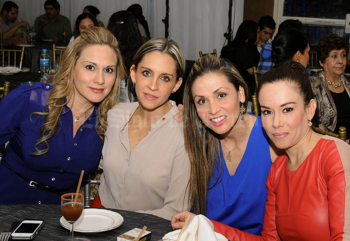 Pily, Liz, Gracia y Lore.