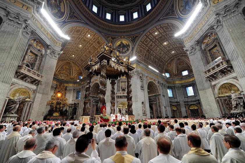 El Papa Francisco vivió hoy su primera jornada de Jueves Santo como líder de la Iglesia Católica, con distintas celebraciones.