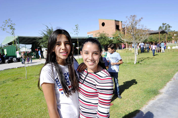 Natalia y Lizeth.