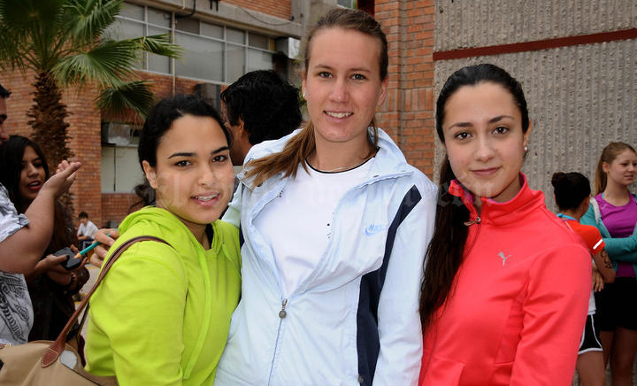 Luisa, Natalia y Allison.