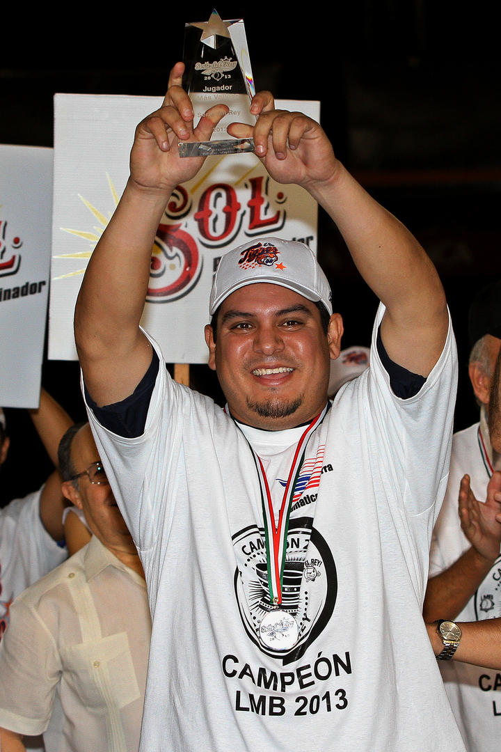Albino Contreras fue el jugador mas valioso.