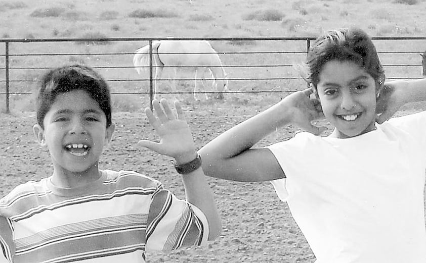 GERMÃN  y Paulina Chibli Sánchez, en un rancho de Kansas, en los Estados Unidos, hace varias décadas.