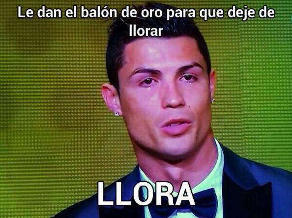 Cristiano no pudo contener las lágrimas al escuchar emanar su nombre de la boca de Pelé.