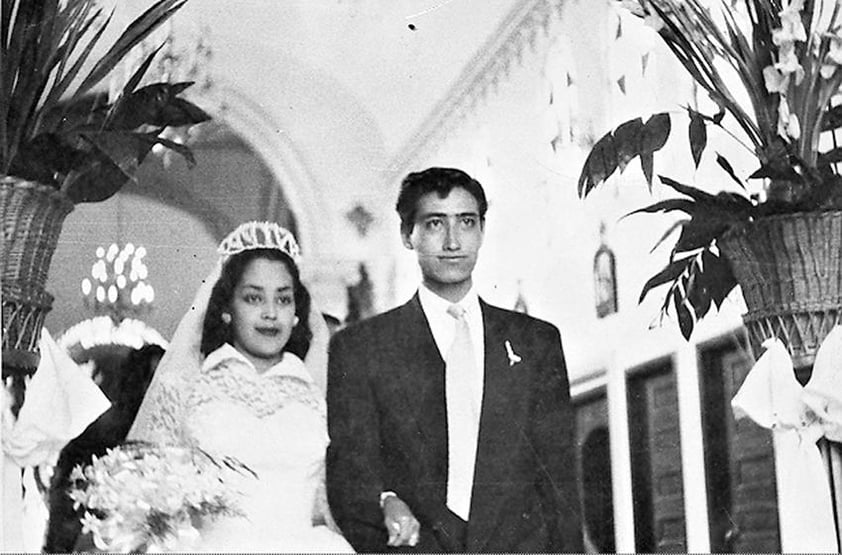 Arminda Salazar de Rimada y Óscar Rimada Cázares contrajeron matrimonio el 26 de febrero de 1954. Cumplen 60 años de casados.