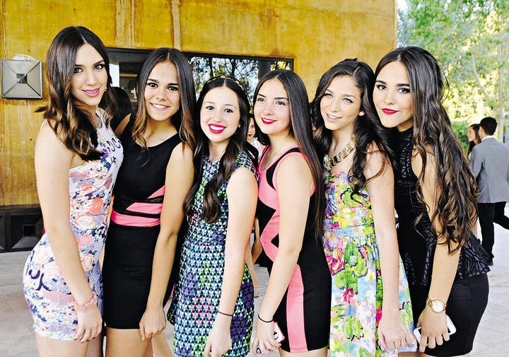 Valeria, Pamela, Luisa, Brenda, Regina y Valeria.