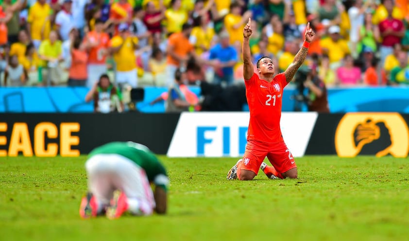 Holanda fue implacable y rompió el corazón de un México que saboreaba sus primeros cuartos de final en 28 años.