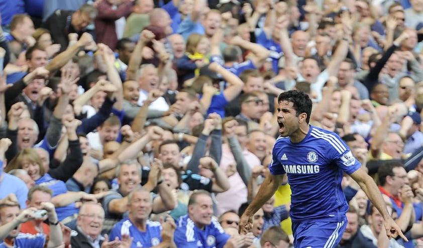 Chelsea debutó en Stamford Bridge en la campaña 2014-2015 de la Liga Premier de Inglaterra y lo hizo con una victoria.