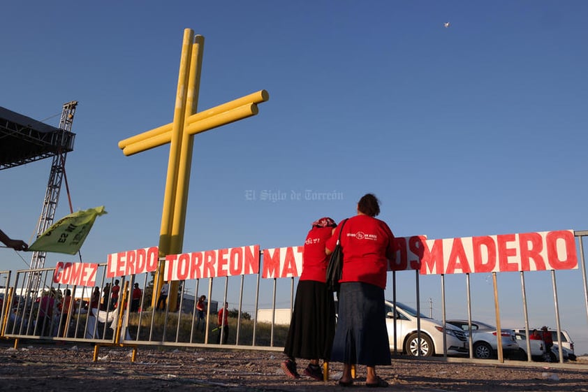 En el lecho seco del río Nazas se congregaron personas provenientes de las distintas iglesias cristianas evangélicas de la Comarca Lagunera, como de Matamoros, Francisco I: Madero, Viesca, San Pedro, Nazas, Cuencamé, Tlahualilo, así como de la zona conurbada y rural de Torreón, Gómez Palacio y Ciudad Lerdo.