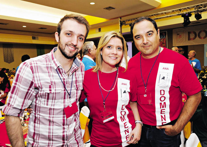 Rodrigo, Graciela y Gerardo.