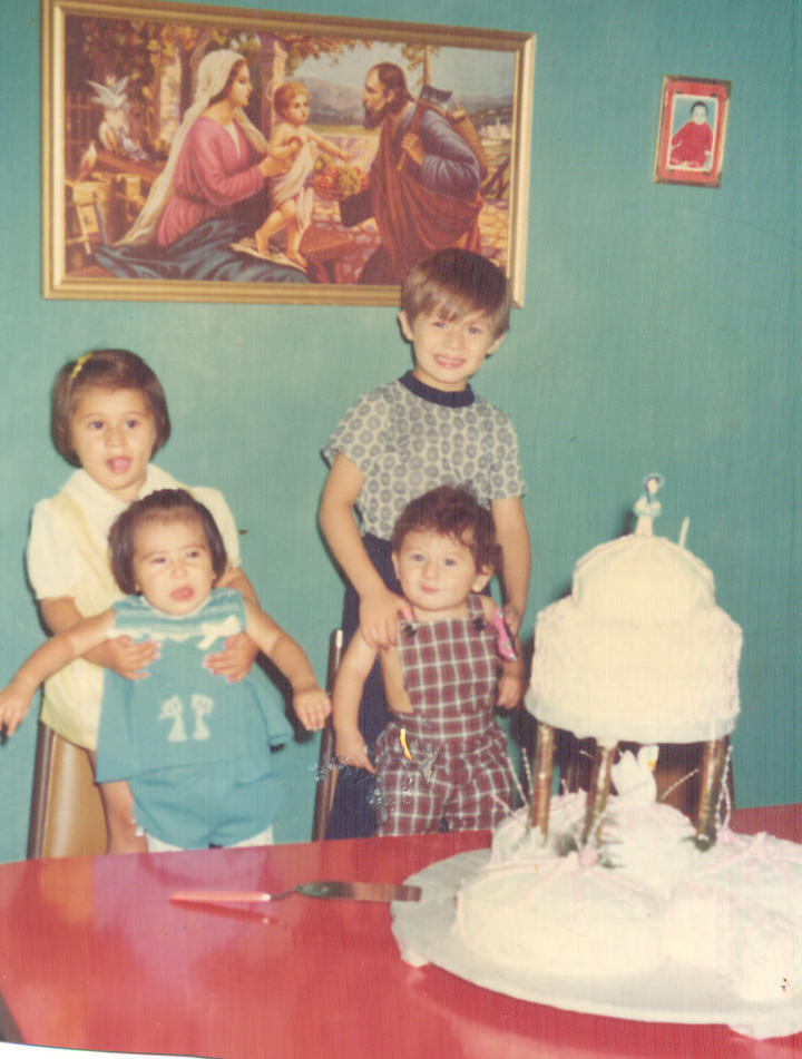 Primos y hermanos Miguel Ángel, Laura Irene, Ricardo Humberto, González Martínez y Ana Leticia Franco Martínez.