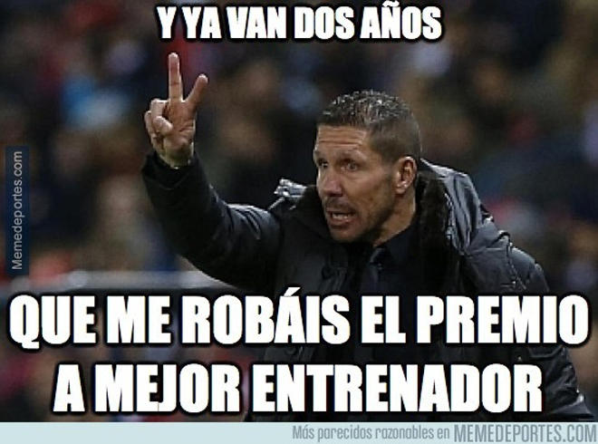 Van dos años consecutivos que Diego Simeone se queda a un lado del título como Mejor Director Técnico.