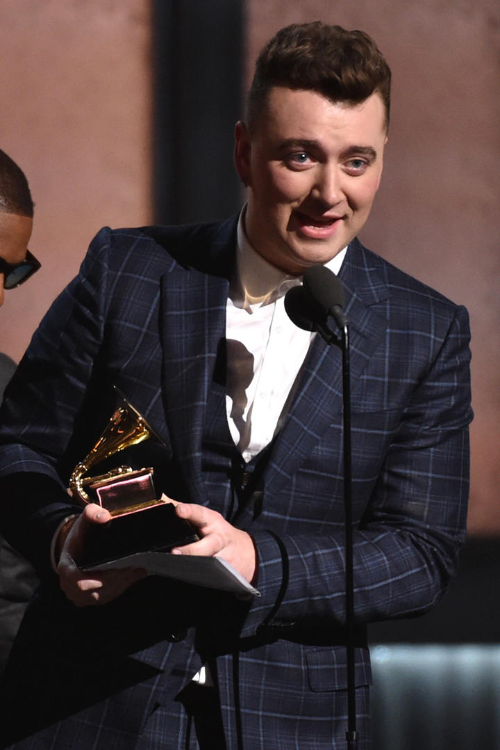 Stay with me de Sam Smith ganó como la canción del año en los Grammys 2015.