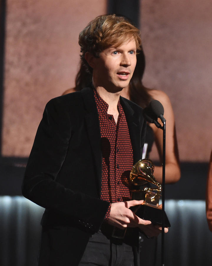 El Álbum del año fue Morning Phase de Beck.