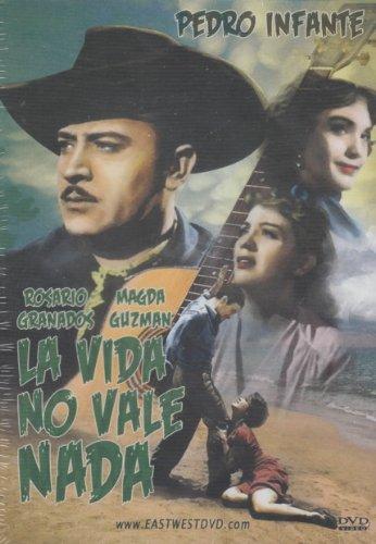 Guzmán, nacida en 1931 en Saltillo, en el estado norteño de Coahuila, participó al lado del actor y cantante Pedro Infante en la cinta La vida no vale nada en 1955.