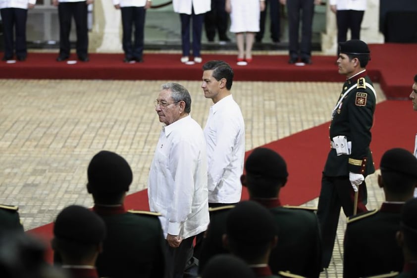 6 de noviembre | Visita. Raúl Castro, presidente de Cuba, realiza una visita de Estado oficial a México.