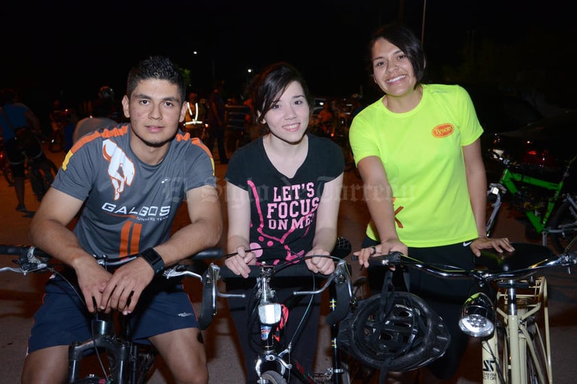 David, Jacqueline y Lupita.